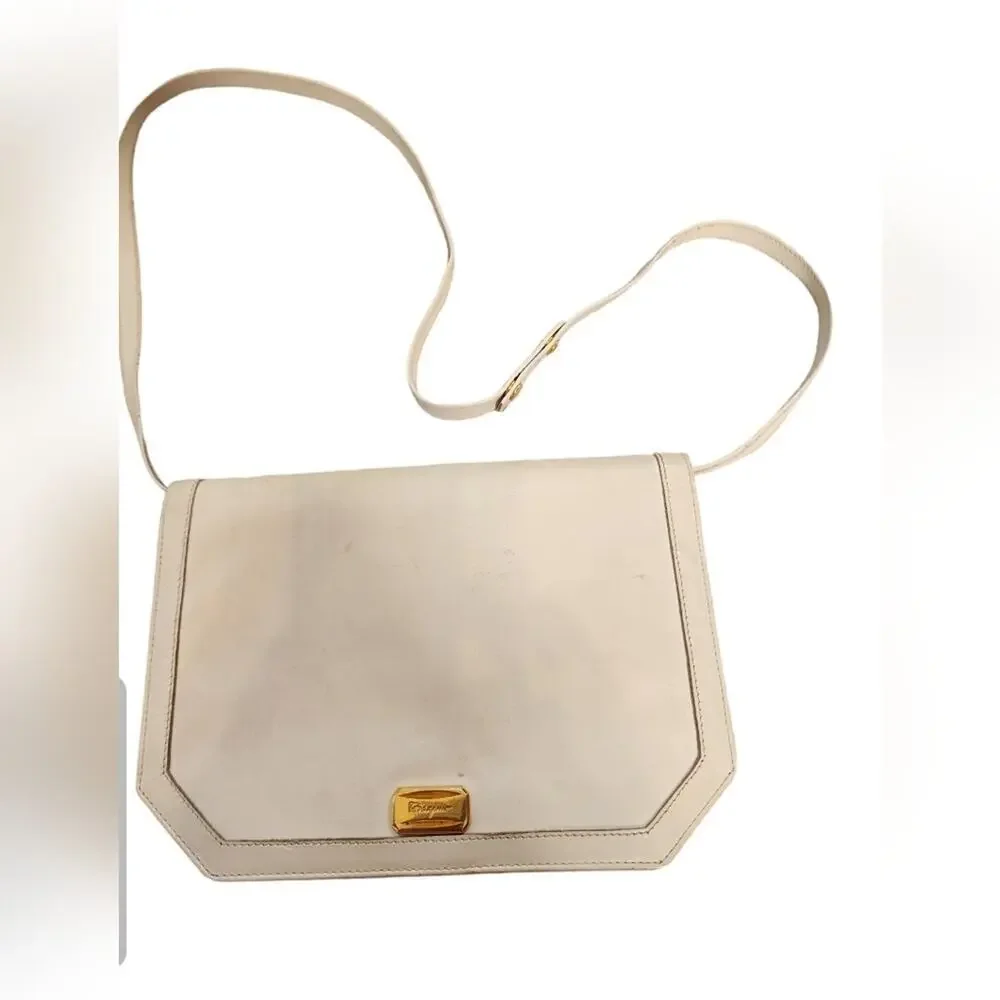 SALVATORE FERRAGAMO WHITE SATCHEL BAG